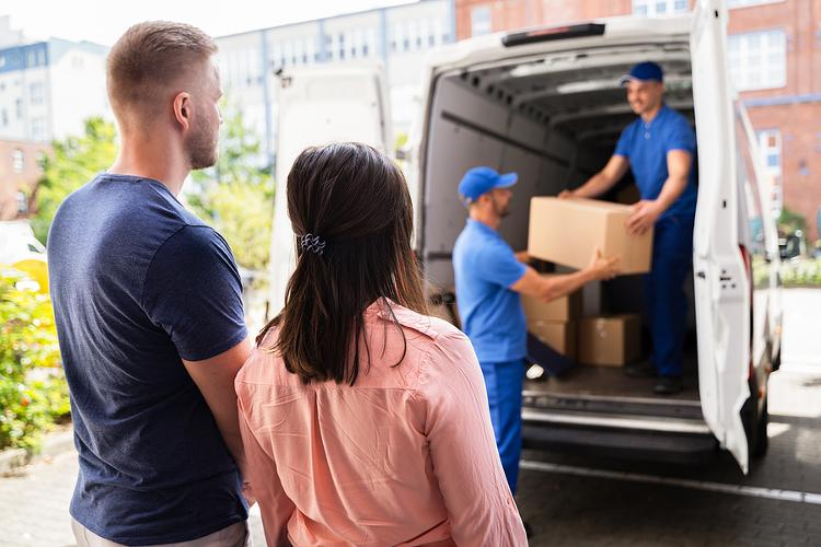 House Moving Tips For A Speedy Move If you’re about to move to a new home, it can feel utterly overwhelming with all the jobs you need to complete. Here we have some expert tips to help you along.